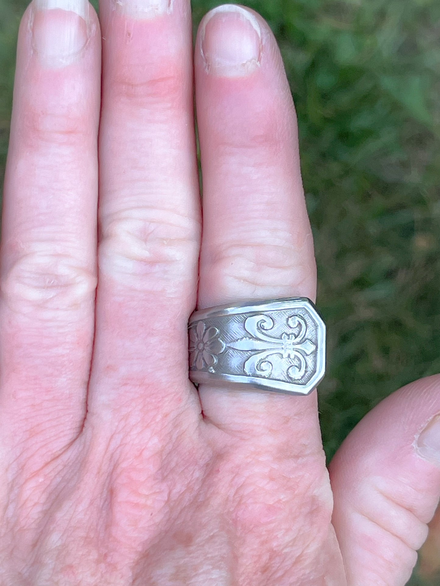 Vintage Fleur De Lis Spoon Ring